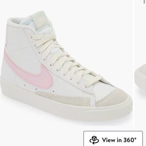 Nike Women's White and Pink Sneakers
